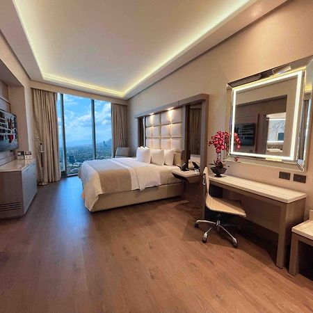Safi Royal Luxury Metropolitan Ξενοδοχείο San Pedro Garza Garcia Εξωτερικό φωτογραφία Deluxe room